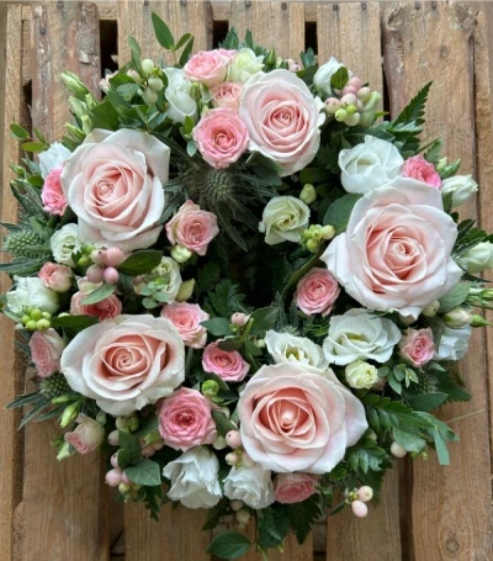 Small Floral Wreath - Funeral & Farewell Flowers