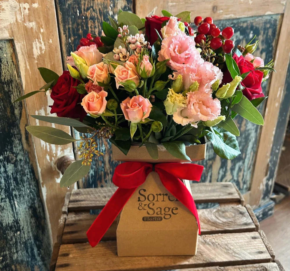 'The Knightley' | Valentines Deluxe Boxed Bouquet